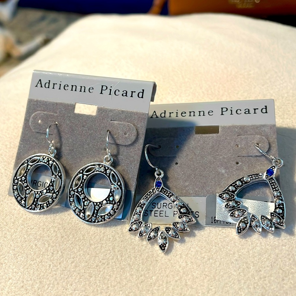 NWT 2 Pair Fashion Silver Earrings on French Wires